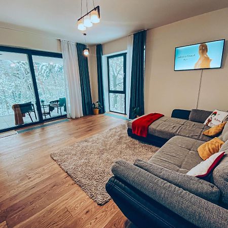 Apartamento 8Ight Braşov Exterior foto