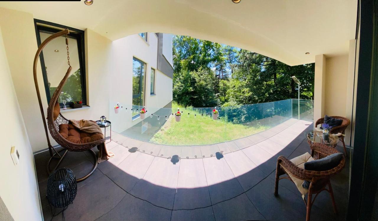 Apartamento 8Ight Braşov Exterior foto