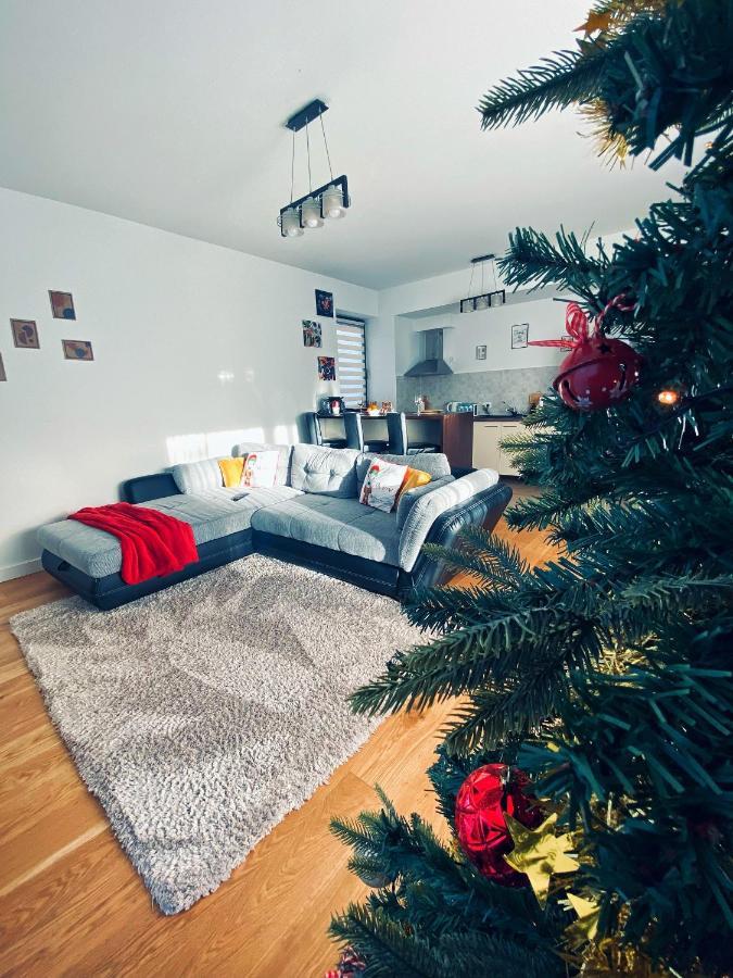 Apartamento 8Ight Braşov Exterior foto